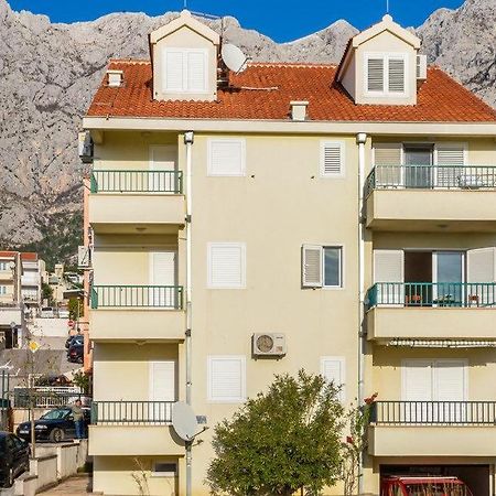 Apartments With A Parking Space Makarska - 18170 Eksteriør billede