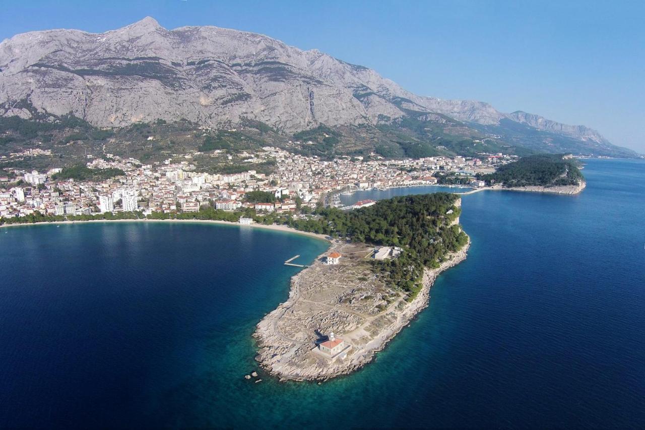 Apartments With A Parking Space Makarska - 18170 Eksteriør billede